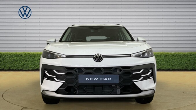 Volkswagen T-Roc 1.5 eTSI Life 5dr DSG Petrol Hatchback - Image 7